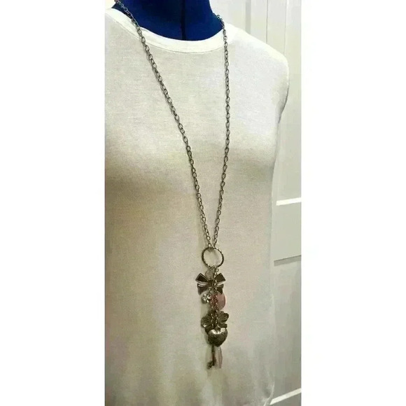 Vintage Necklace Flower Heart Key Bow Pink Bead Pendant Junk Journal Spine Jewel - Picture 9 of 9